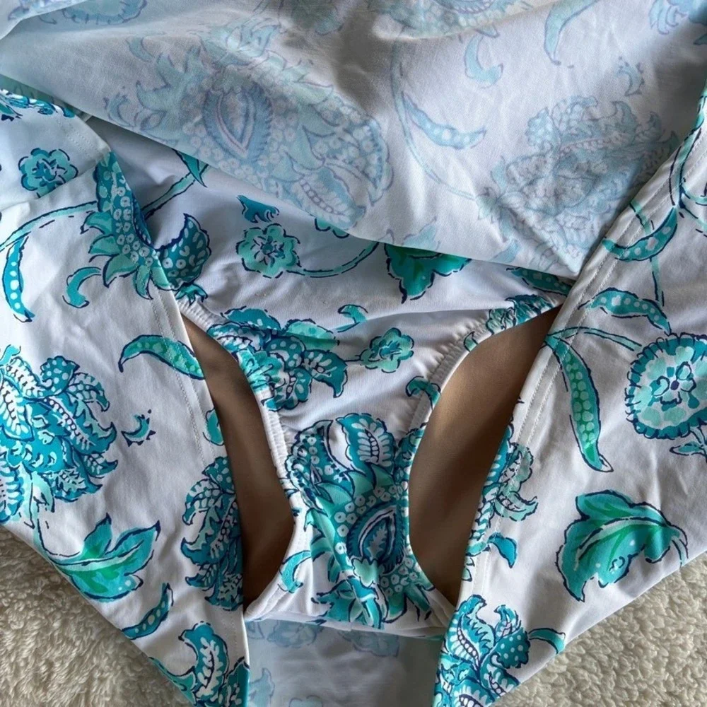 Lands' End Swim Skirt Women's 18 Aqua‎ Paisley Floral Attached Brief